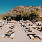 Sotiris Rooms